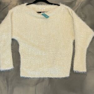 Maurice’s New with tags Cozy Cream and Gold  Sweater size XS